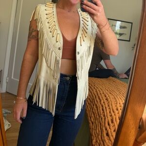 Vintage real leather Tribe America beaded fringe vest